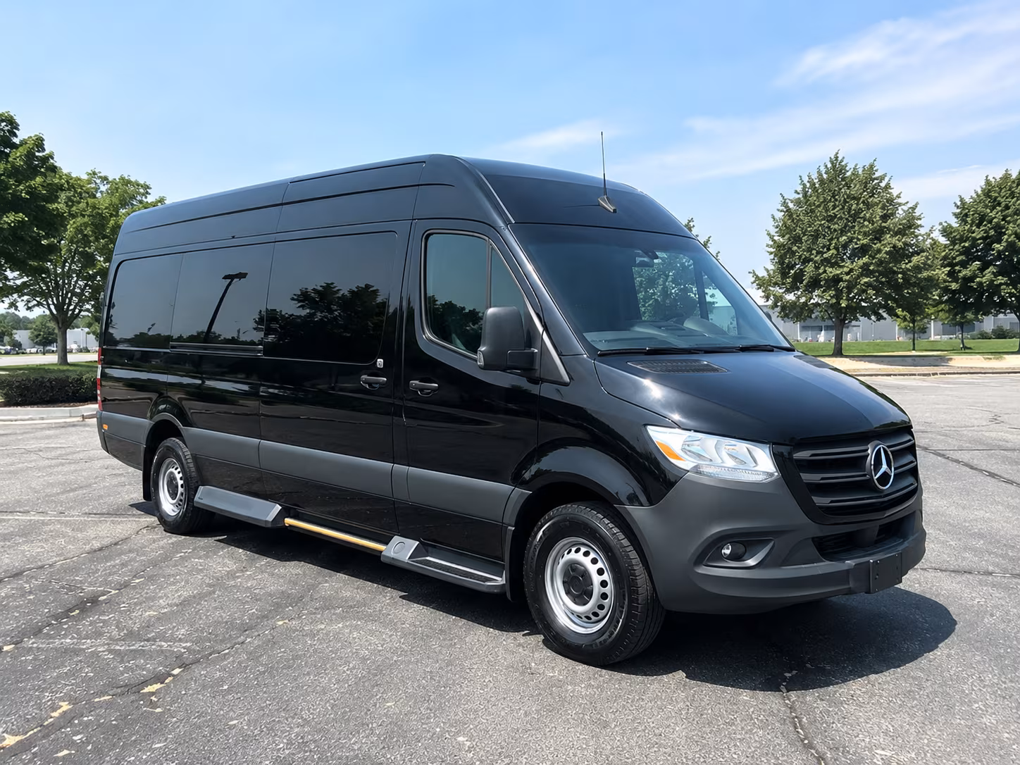 15 passenger sprinter van