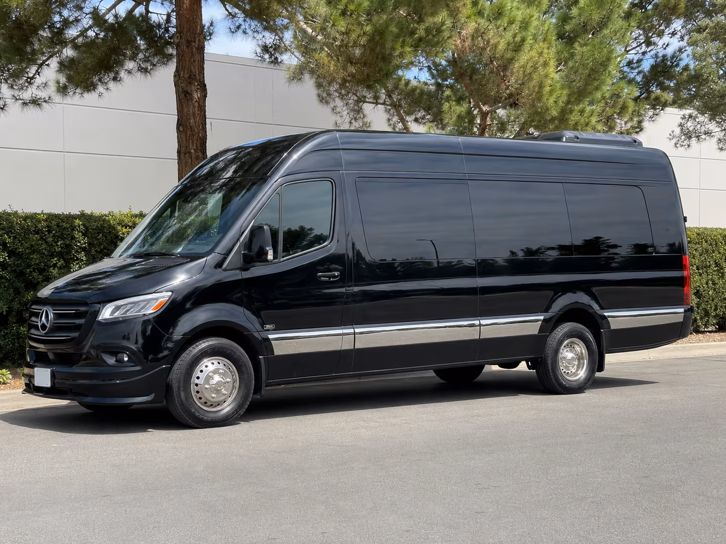 find the perfect transportation for your next wine tour 2
